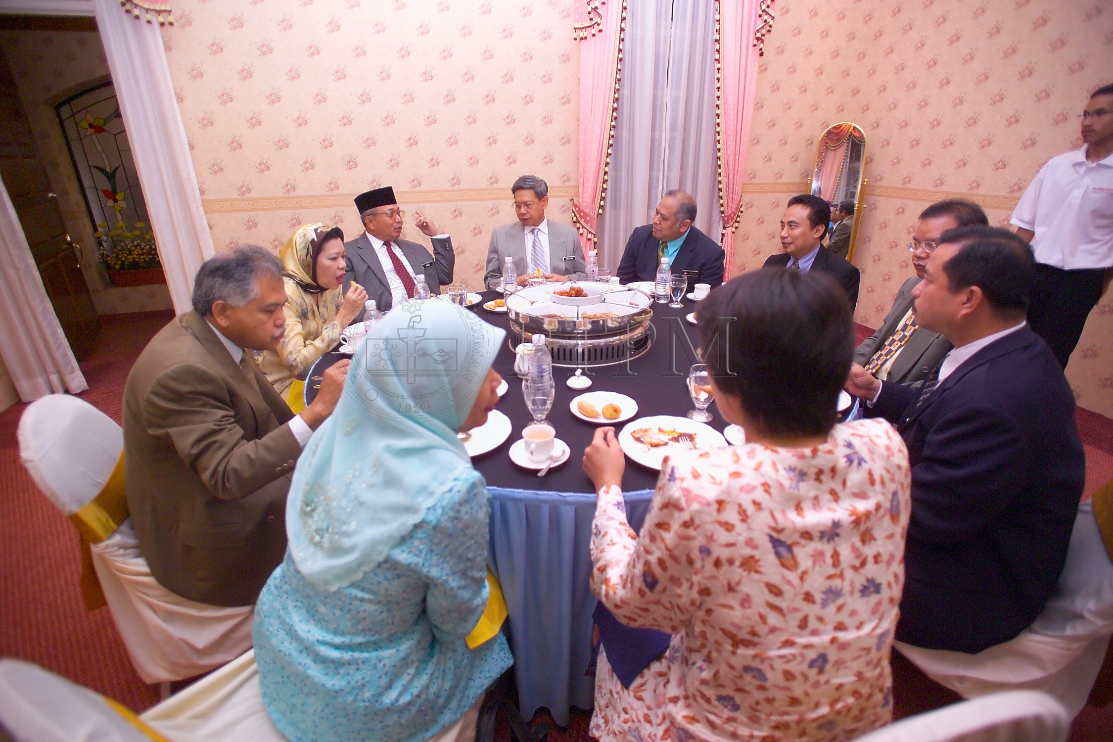 13 7 2006 PERASMIAN BANGUNAN MALIM SARJANA DAN BITARA SISWA SERTA ANUGERAH TOKOH GURU